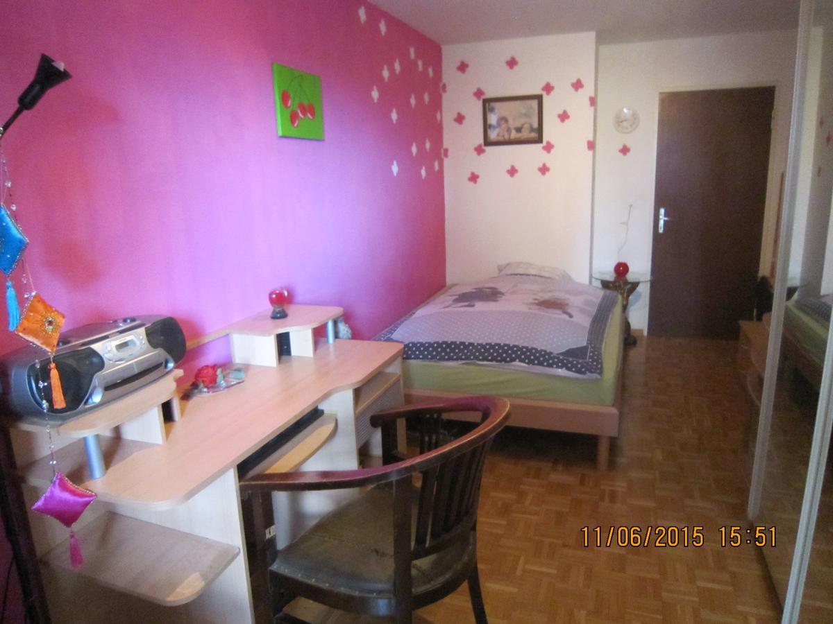 Schoenes Zimmer In Der City Basel Eksteriør billede